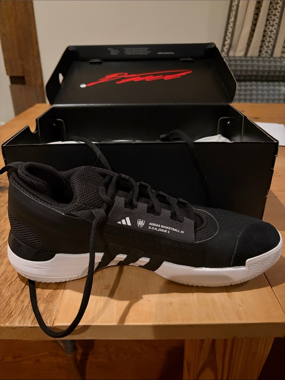 NIB adidas Donovan Mitchell Black and White Men's Basketball Shoe